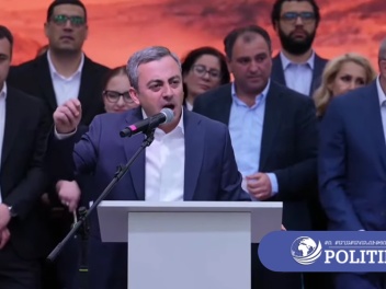 Ընտրի՛ր Հայաստանը, կանգնի՛ր Հայաստանի կողքին,...