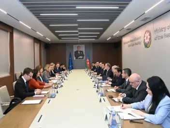 Բայրամովն ու Կալլասը քննարկել են Ադրբեջանի հա...