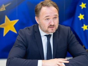 Աշխարհը բախվել է պատմության մեջ, թերևս, ամենա...