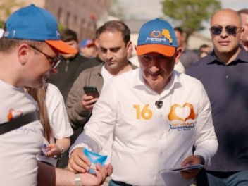 Փաշինյանը թիմում միայնակ է. չկա կողքին մեկը,...