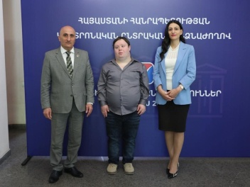 Քննարկվել են ընտրական գործընթացներում մարդու...
