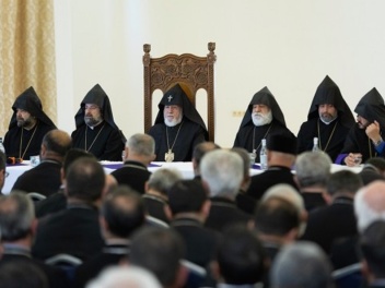 Եկեղեցու բարենորոգումը չի կարող իրականացվել ի...