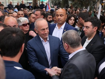 «Հայաստան» դաշինքի Սպիտակի գրասենյակում խուզա...
