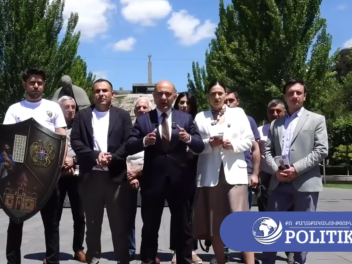 Փաշինյանն ասում է՝ թանկ տեղ ես ապրում, վաճառի...