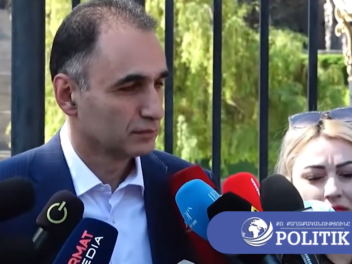 Մի զոհեք մեր ապագան ձեր դռան դեմի ասֆալտին. Չ...