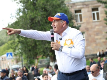 ՔՊ-ում լայվի «մարաթոն» է հայտարարված. «Հրապարակ»