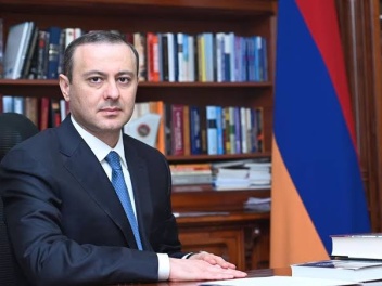 Արմեն Գրիգորյանը կմասնակցի Ուկրաինայի վերական...