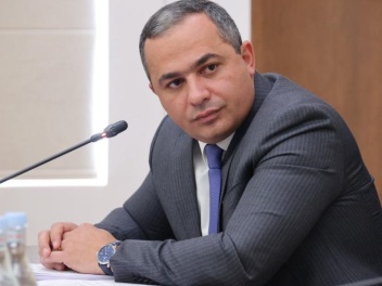 6 անշարժ գույք, 54 մլն դրամ եկամուտ. ինչ է հայտարարագրել Քննչական կոմիտեի նախագահ Արթուր Պողոսյանը․ «Ժողովուրդ»