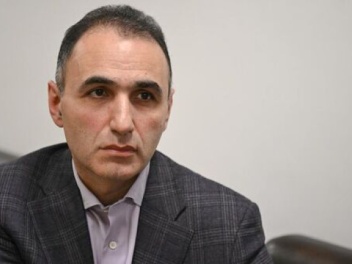 Ավետիք Չալաբյանի նկատմամբ դատարանը որպես խափա...