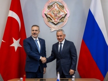 Հաքան Ֆիդանը Մոսկվայում հանդիպել է Սերգեյ Շոյ...