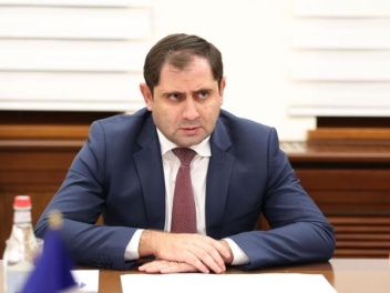 Բանակում թափով քարոզչություն են անում. «Հրապա...