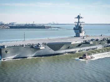 Ամերիկյան USS Gerald R. Ford ավիակրի նորոգում...