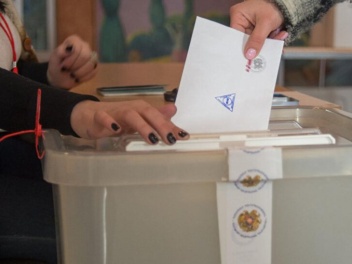 Միջազգային հանրապետական ​​ինստիտուտի պատվիրակ...