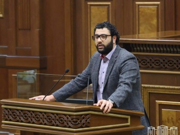 Ահռելի պետական ռեսուրսներ են կենտրոնացվում քա...