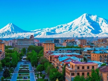 Ռուսաստանցիները սկսել են զանգվածաբար բնակարան...