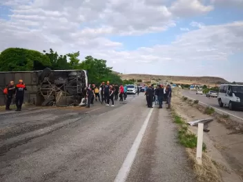 Թուրքիայում ավտոբուս է շրջվել․ տուժել է 41 մա...