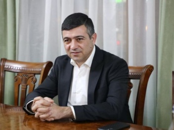 Սարիկը որոշել է Գյումրիից տեղափոխվել Երեւան. «Հրապարակ»