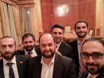 Որոշել է «ժերտվա տալ» մերձավորներին․ «Հրապարա...