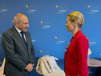 Փաշինյանի «հարսանիքի» փողը ժողովուրդն է տալիս
