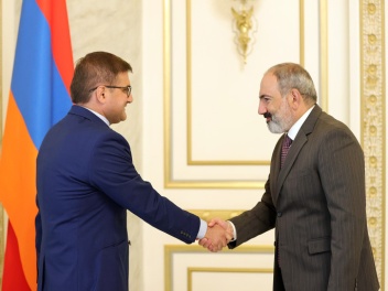 Արման Բաբաջանյանին պատկանող լրատվամիջոցին Կառ...