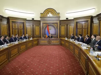 Փաշինյանի մոտ քննարկվել են մետրոյի «Աջափնյակ» կայարանի, Կապսի ջրամբարի կառուցման հարցերը