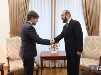 Արարատ Միրզոյանն ընդունել է Հայաստանում Ֆրանս...