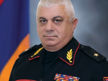 Արամ Հովհաննիսյանը նշանակվել է Ռազմական ոստիկ...