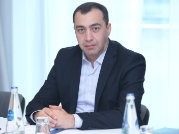 Լա´վ, դեռ քանի՞ զինծառայող էլ պետք է մահանա,...