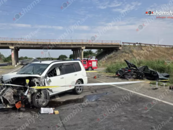 Այգավանի կամրջի մոտ բախվել են «Nissan X-Trail...