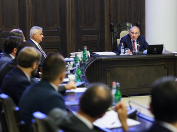 Երբ կառավարման ողջ ընթացքը ենթարկվում է միմիա...