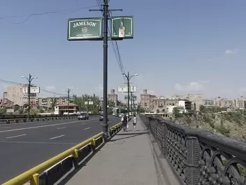 Կիևյան կամուրջը բացվել է երթևեկության համար