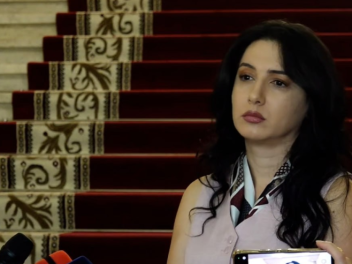 Փաշինյանը իրավապահներին արդեն 8 տարի է ուղիղ...