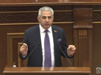 Ես իշխանության պատգամավորների պահանջները չեմ...