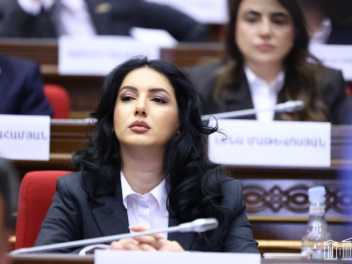 Ձեր իշխանության լեգիտիմության դեֆիցիտի մասով...