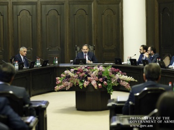 Կառավարությունը հրաժարական ներկայացրեց