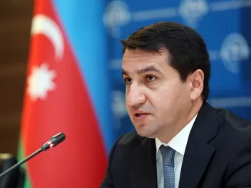 Բաքվում պատմել են, թե ինչպես են համոզել Իսրայ...