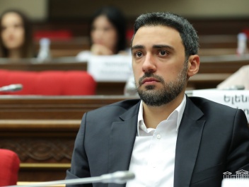 Արամ Վարդևանյանն ընտրվեց Ազգային ժողովի փոխնա...