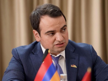 Այսօր «Ուժեղ Հայաստան»-ի պատգամավորները կլքեն...