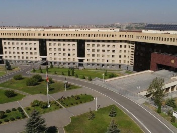 ՊՆ-ում պաշտոնատար անձանց ազատումների շարք է ս...