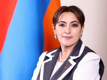 «Հրապարակ»․ Տնօրենը գնաց, ամուսինը՝ մնաց