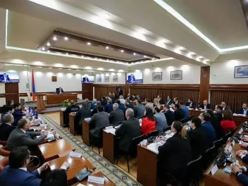 Երևանի ավագանին 4 նոր անդամ ունի. Երեքը՝ ՔՊ–ի...