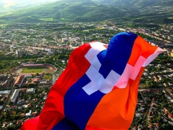 «Հրապարակ»․ Արցախի քաղաքական վերնախավն անհամբեր սպասում է