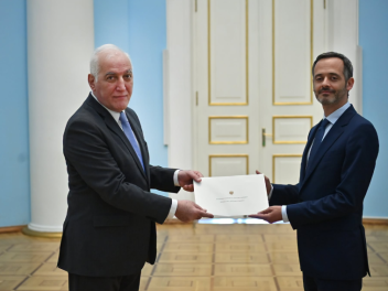 Ֆրանսիայի նոր դեսպանը հավատարմագրերն է հանձնե...