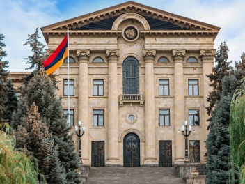 Պատգամավորները 590 հազար դրամ պարգևավճար են ս...