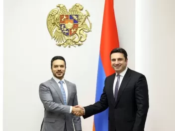 Ալեն Սիմոնյանն ընդունել է Հայաստանում Կատարի...