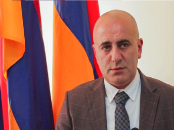 Ալավերդու համայնքապետը 12 անշարժ և 3 տրանսպոր...