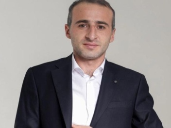 Ռոմանոս Պետրոսյանի սանիկը պաշտոն կստանա. «Հրապարակ»