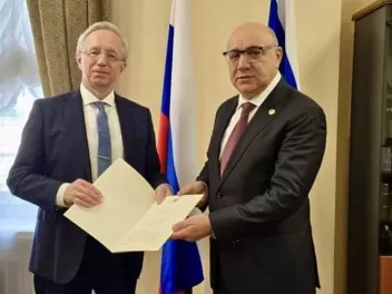 Գալուզինն ու Արսենյանը քննարկել են ռուս-հայկա...