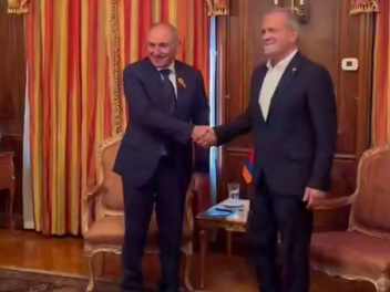 Փաշինյանը ԱՄՆ-ում հանդիպել է Իրանի նախագահի հ...