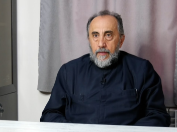 Խաչվերացի տոնին Էջմիածնի Մայր տաճարում պատարա...